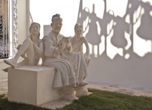 Monumento a don Giovanni Cipriani2